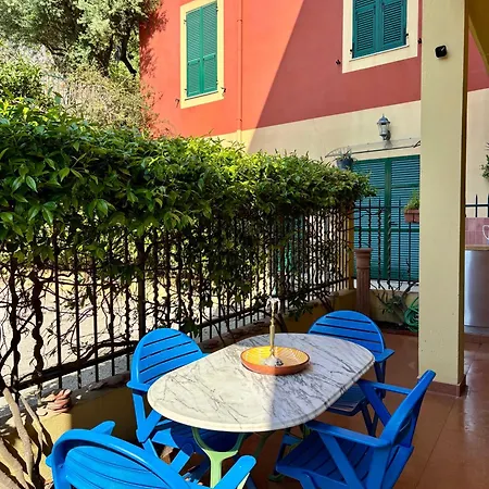 Elegant Apartment, Cap De Apartmán